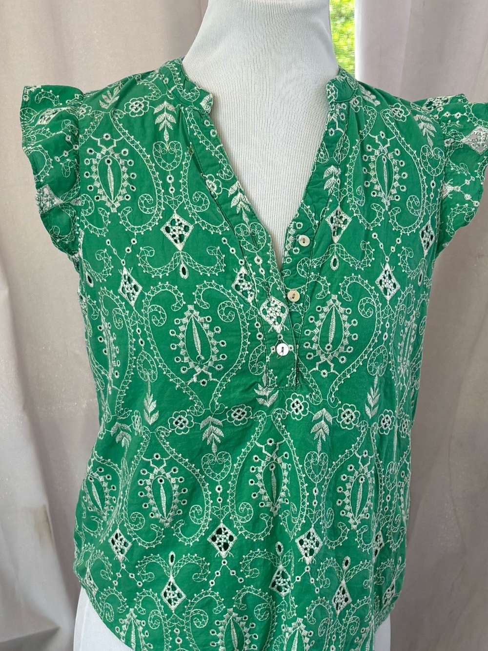 Draper James Green Paisley Cap-Sleeve Blouse